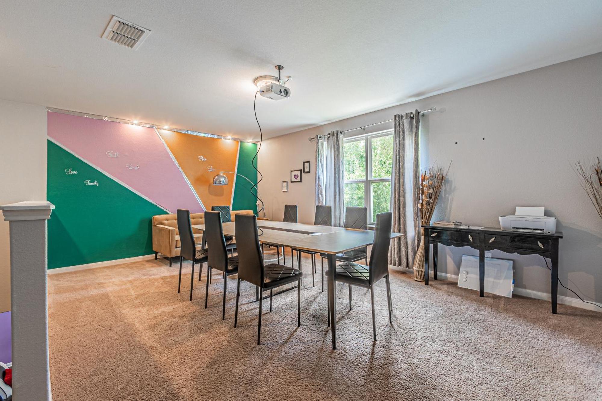Luxury 5Br Dallas Retreat With Business Amenities - Perfect For Business Travelers, Families & Groups 외부 사진