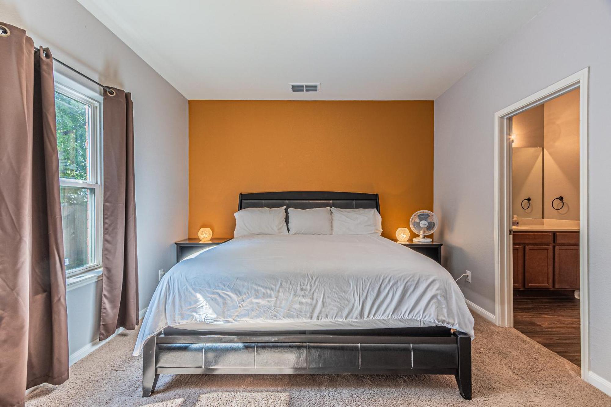 Luxury 5Br Dallas Retreat With Business Amenities - Perfect For Business Travelers, Families & Groups 외부 사진