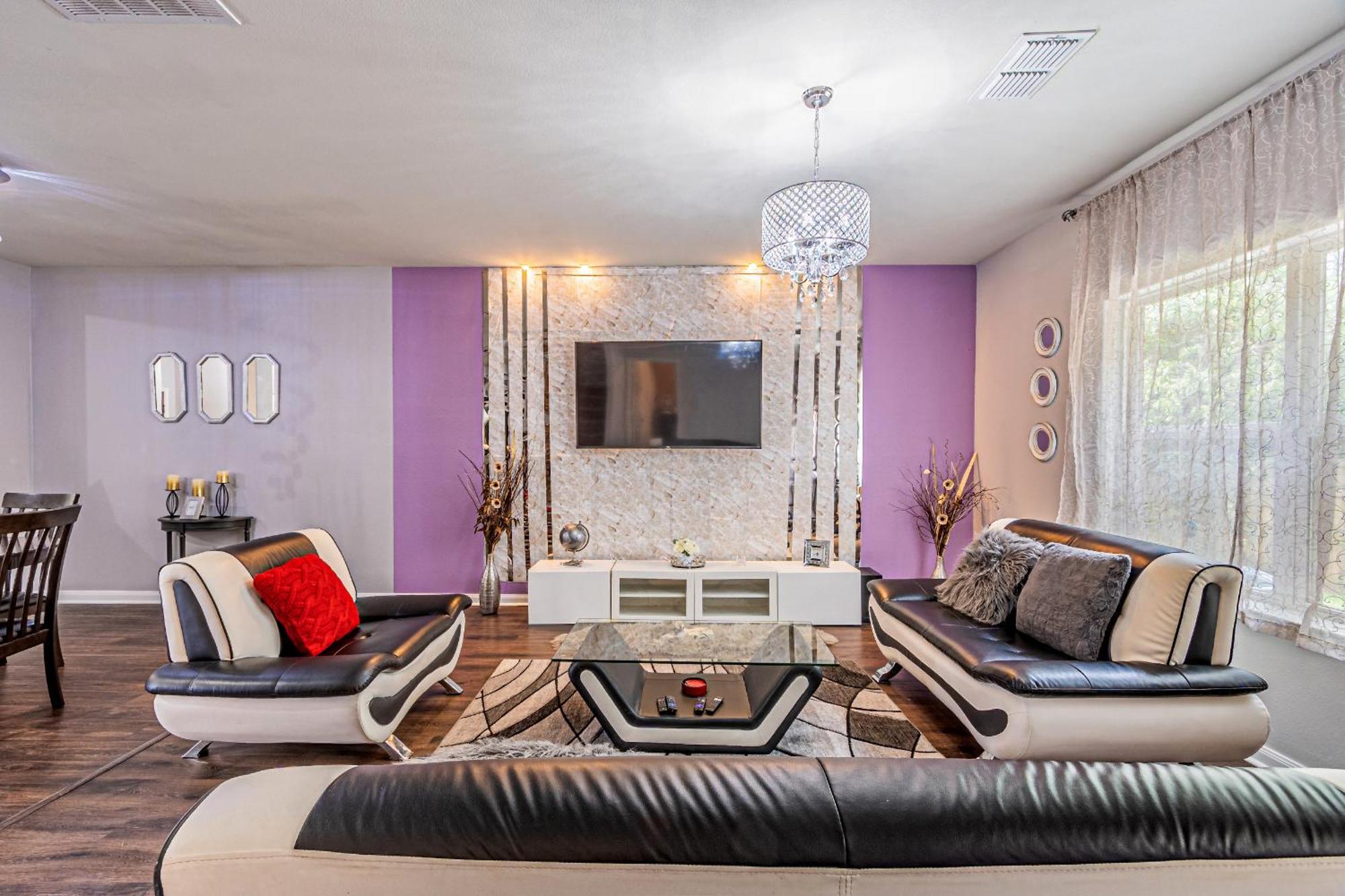 Luxury 5Br Dallas Retreat With Business Amenities - Perfect For Business Travelers, Families & Groups 외부 사진
